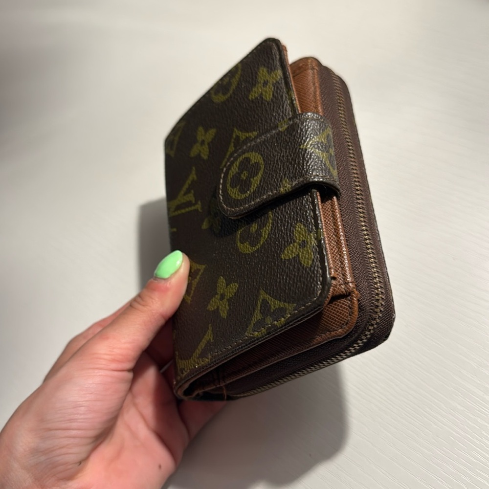 Louis Vuitton Coin Purse Wallet Vintage Brown LV Monogram